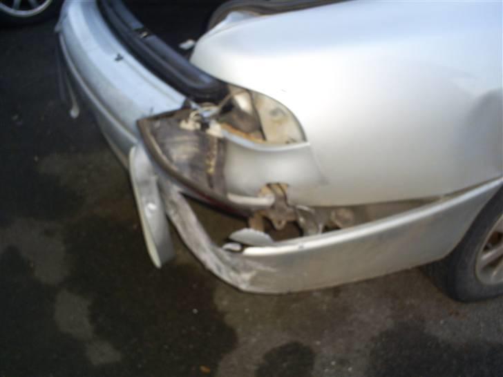 Mazda 626 LX sedan (tot.skadet) - Øv.... billede 17