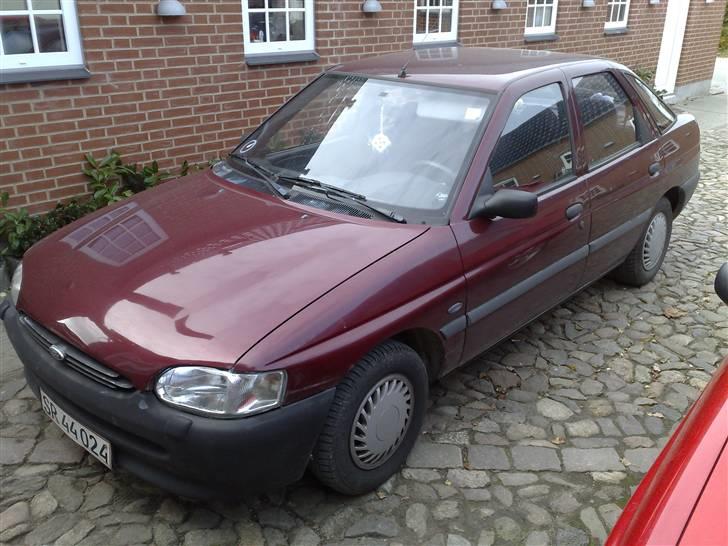 Ford escort solgt billede 1
