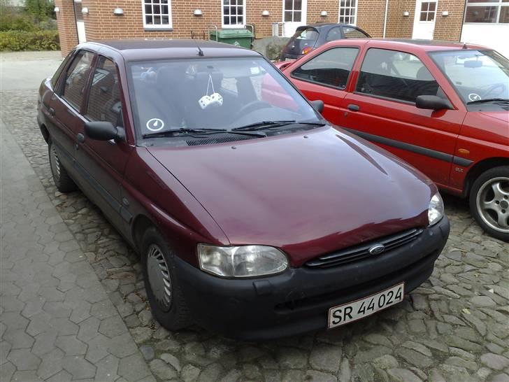 Ford escort solgt billede 2