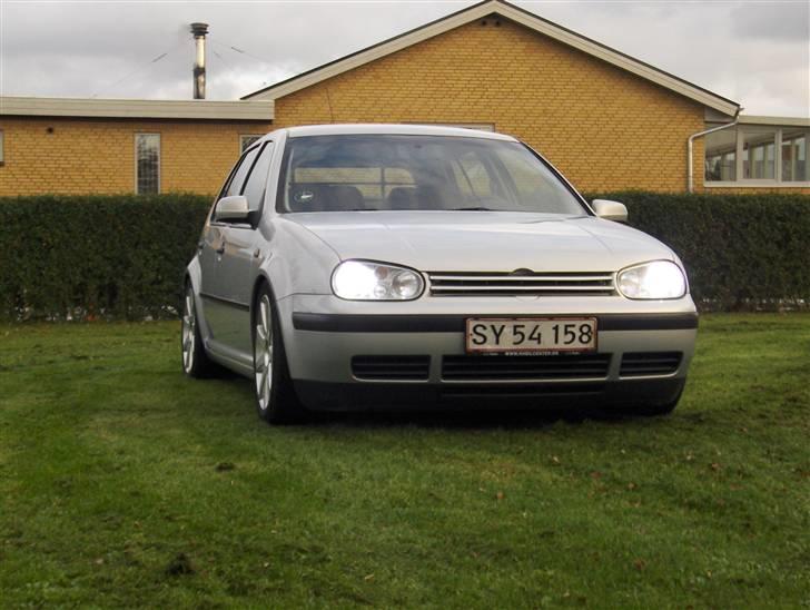 VW Golf 4 solgt billede 2