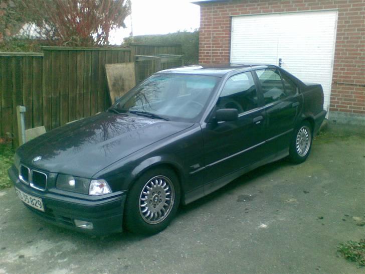 BMW 328i  aka 325i (SOLGT) - vinter trim billede 9