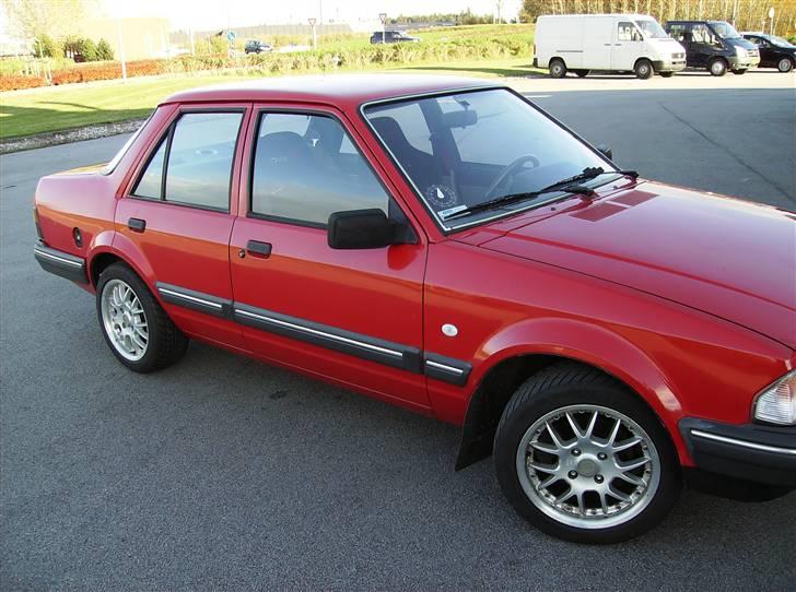 Ford Orion "solgt" billede 7