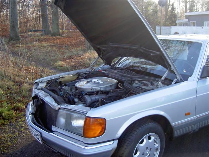 Mercedes Benz 380se v8    solgt billede 9