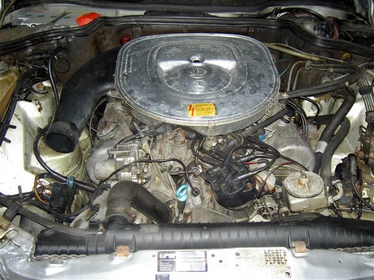 Mercedes Benz 380se v8    solgt billede 10