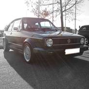 VW Golf 1 Cabriolet solgt