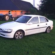 Opel Vectra B *SOLGT*