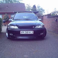 Opel vectra b caravan SOLGT:-(