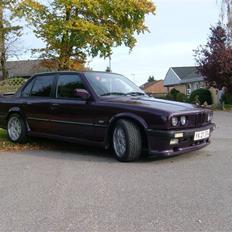 BMW E30 325 *SOLGT*