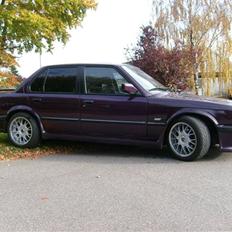 BMW E30 325 *SOLGT*