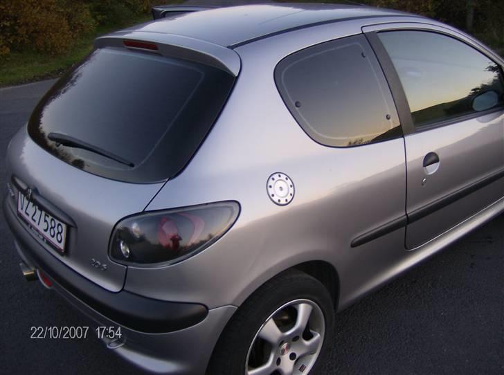 Peugeot "206 16v" "SOLGT" - fra siden!!  billede 7