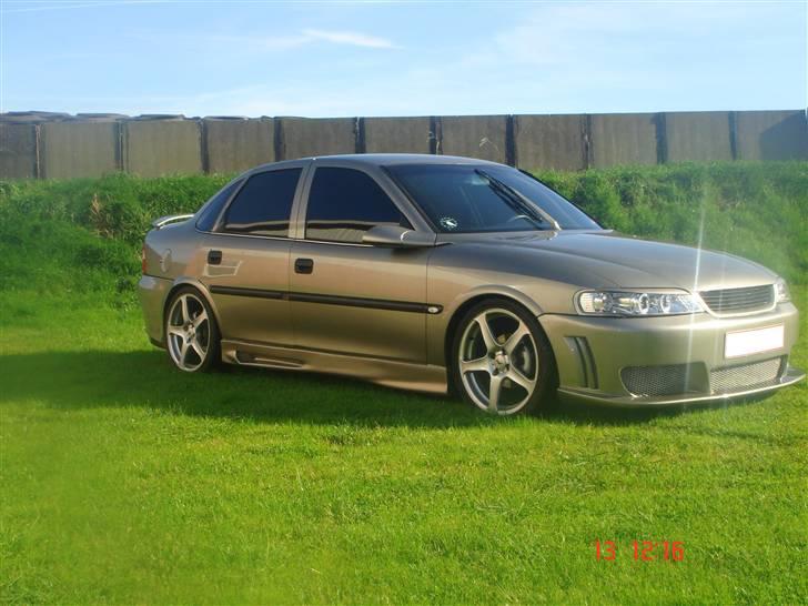 Opel vectra b billede 1