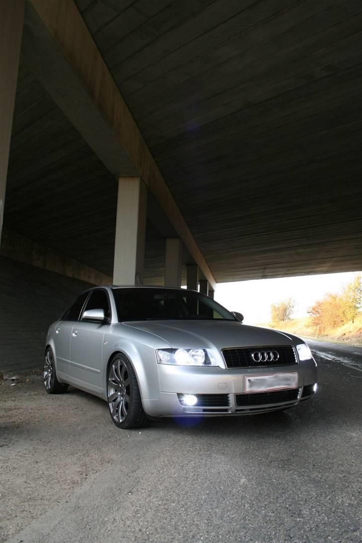 Audi A4 [SOLGT] billede 3