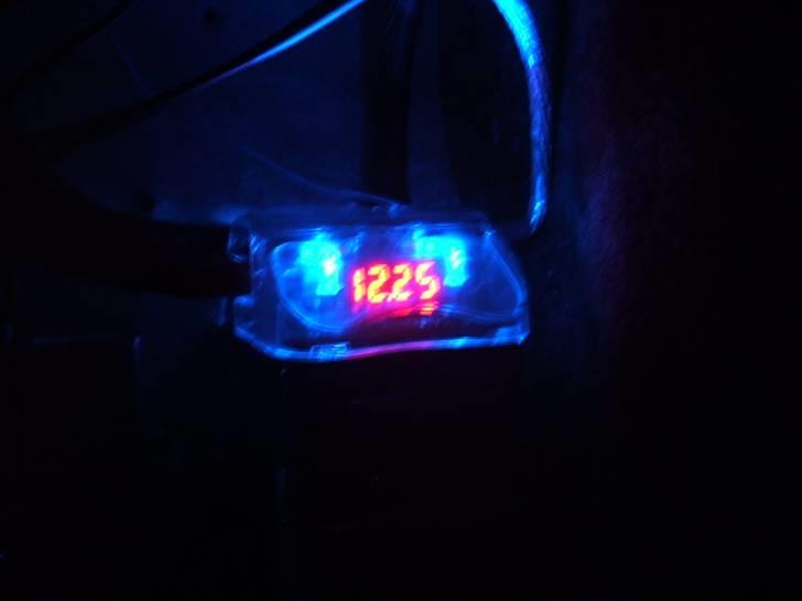 VW Golf 2 "Skyggen"  - Kondensatoren i mørke ser blær ud.. billede 10