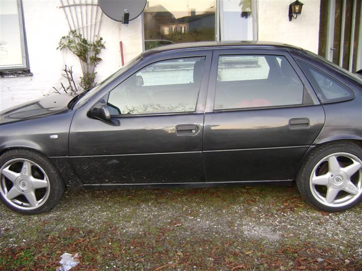Opel Vectra *Solgt* billede 4