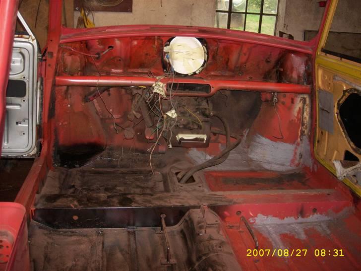 Mini maskot  - inden i min mini billede 3