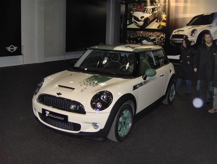 Mini Cooper S *SOLGT* :( - MINI nr: 1,000,000!!! Så sprød... :) taget på mini plant i oxford... billede 19