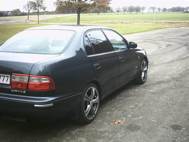 Toyota carina e billede 6
