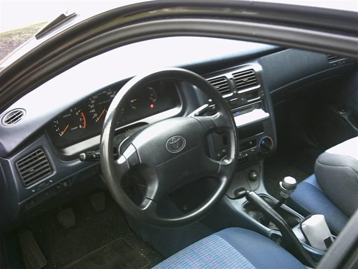 Toyota carina e billede 7