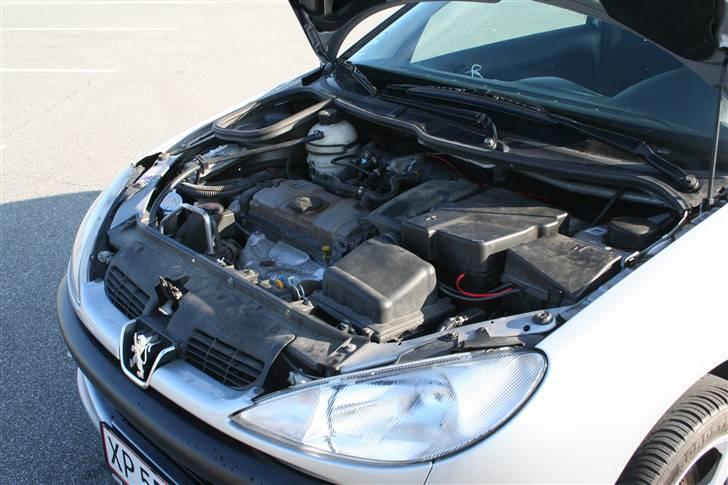 Peugeot 206 billede 7