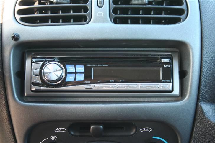 Peugeot 206 billede 12