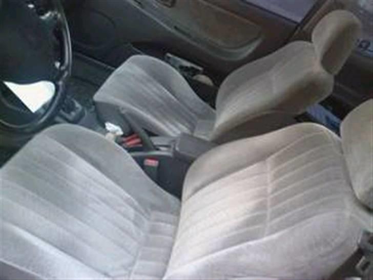 Mitsubishi colt SOLGT billede 4