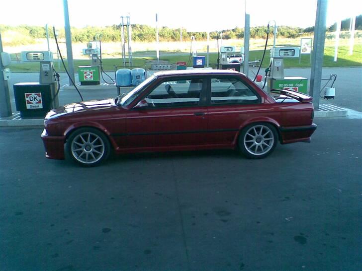 BMW 320i solgt billede 6