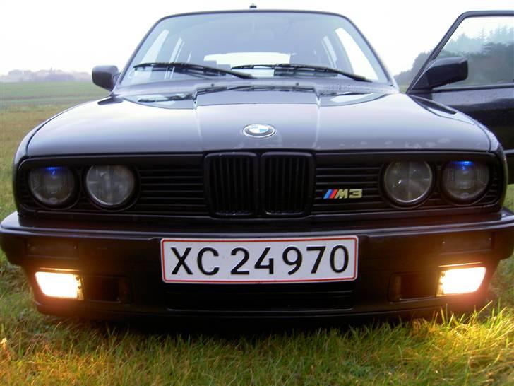 BMW E30 324TD Blev stjållet  billede 1