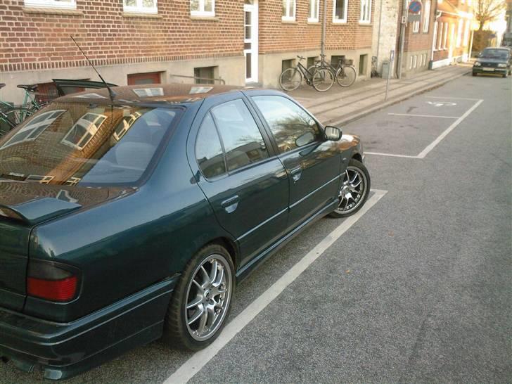 Nissan Primera SOLGT billede 3