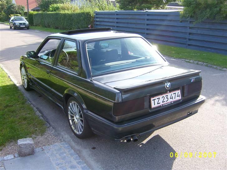 BMW 325i (Solgt) billede 15