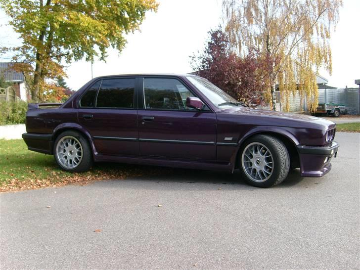BMW E30 325 *SOLGT* billede 2