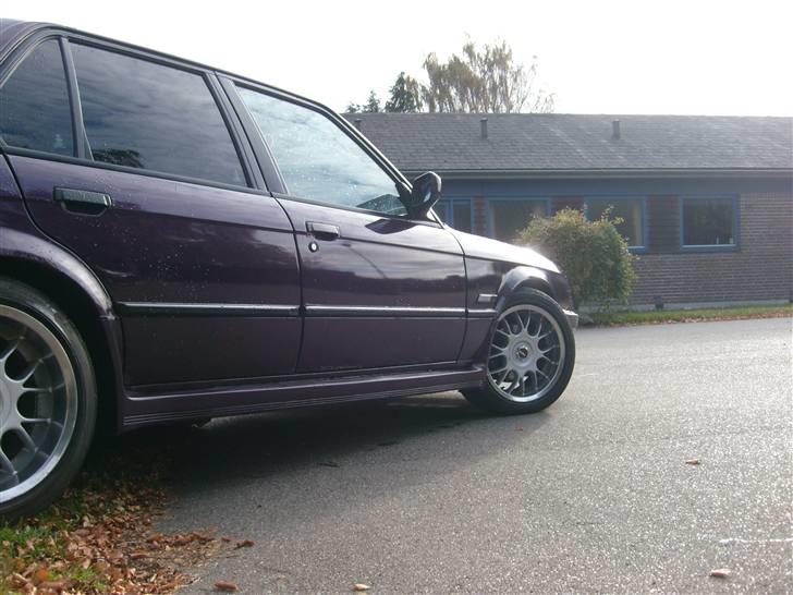 BMW E30 325 *SOLGT* billede 3