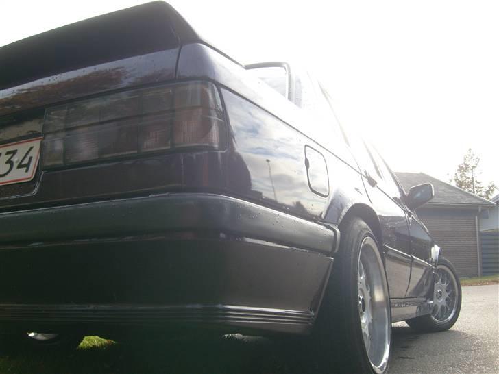 BMW E30 325 *SOLGT* billede 5