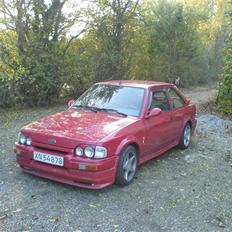 Ford escort solgt og død også