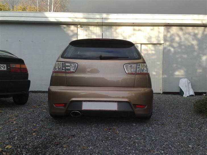 Seat Ibiza 1,8 20VT - Sorte cupralygter billede 3