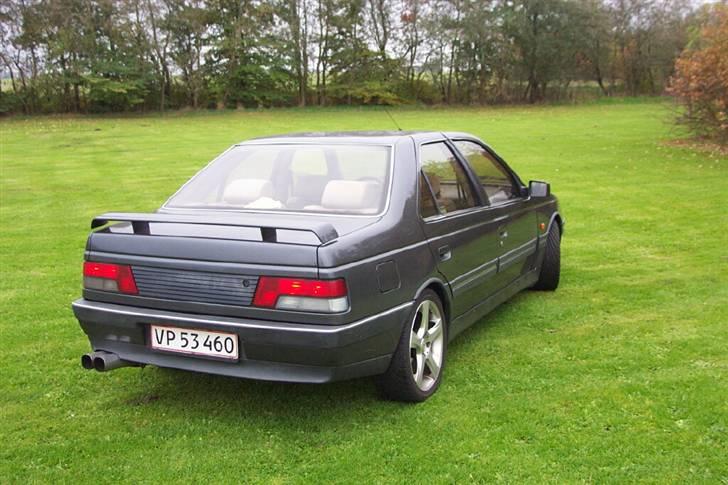 Peugeot 405 mi16 død billede 4