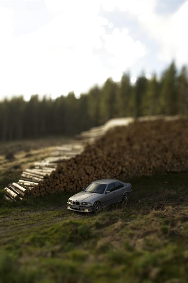 BMW E36 325i Solgt - Legetøjsbil??? billede 10