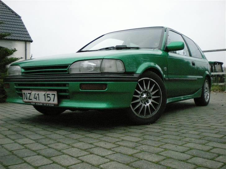 Toyota corolla   solgt - set for fra billede 11