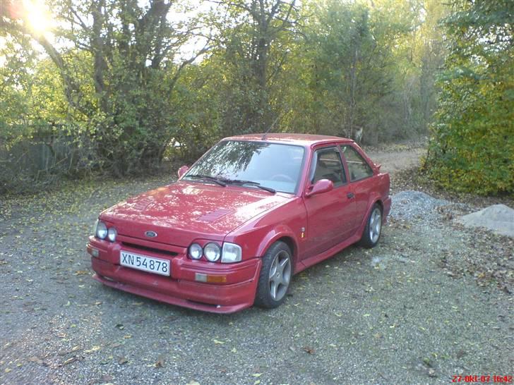 Ford escort solgt og død også billede 1