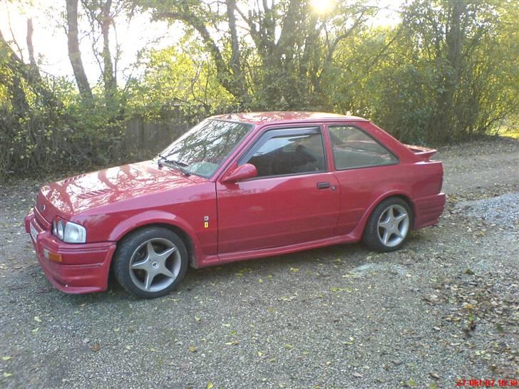 Ford escort solgt og død også billede 2
