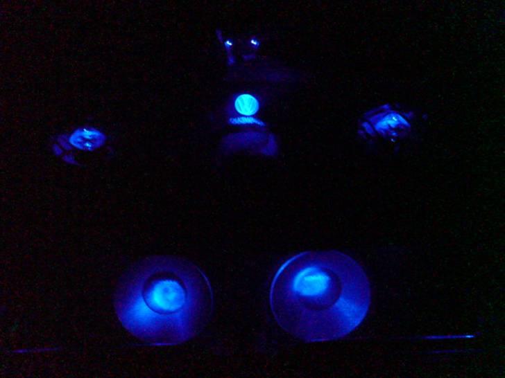 VW Golf 2 1.6 GTD (solgt) - ja så er der blevet sat nogle dioder i bilen billede 14