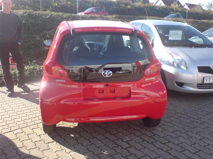 Toyota Aygo + - En halv time efter Toyota havde modtaget den :) billede 3