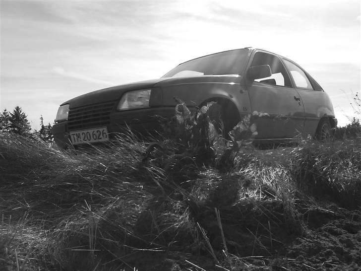 Opel Kadett E CC *DØD* - Sort Hvid er altid godt :b billede 11