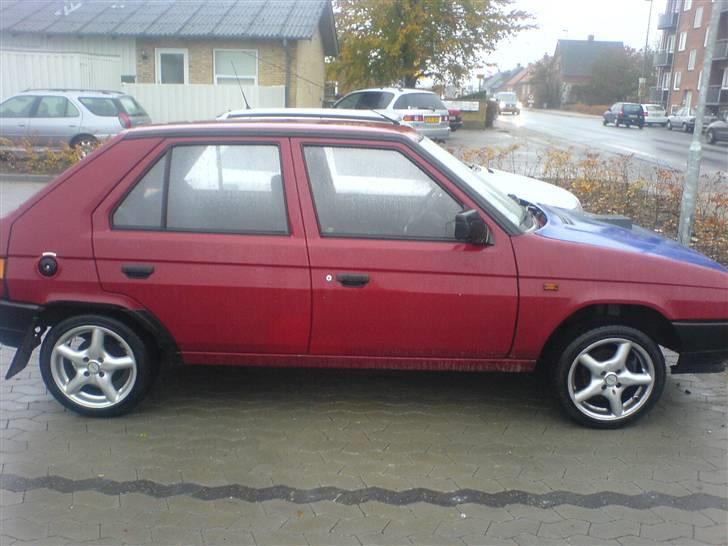 Skoda Favorit135LX Turbo Byttet billede 5