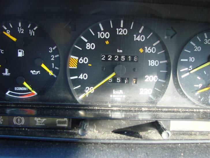 Mercedes Benz 190e  (SOLGT) billede 7