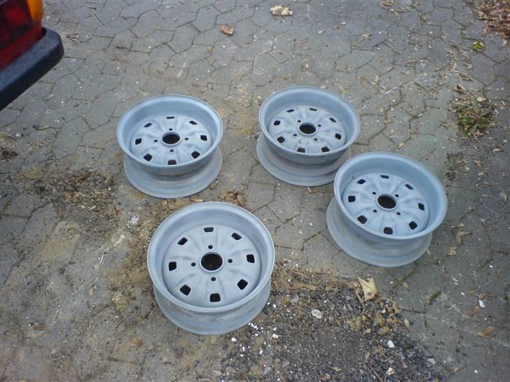 Ford Escort mkII  - et ekstra sæt taunus fælge billede 14