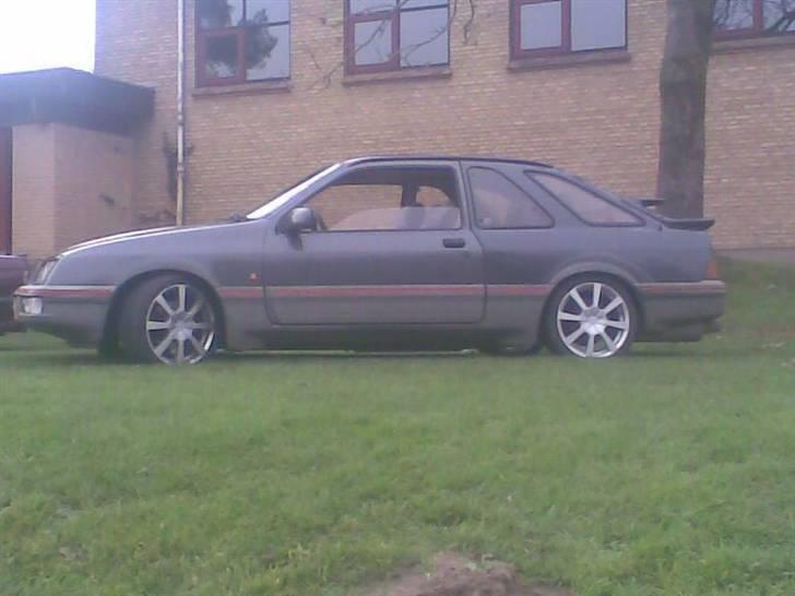 Ford SIERRA XR4I TURBO billede 3
