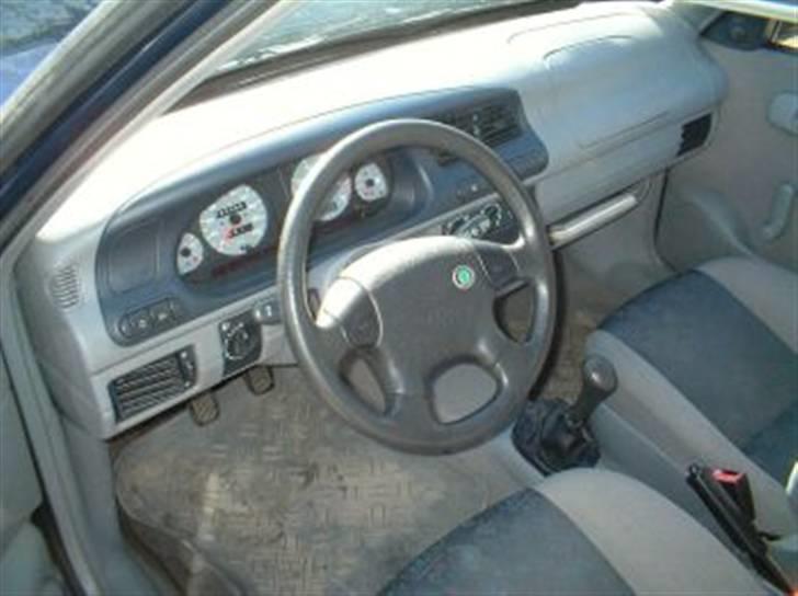 Skoda felicia DØD!! - det så kabinen billede 7