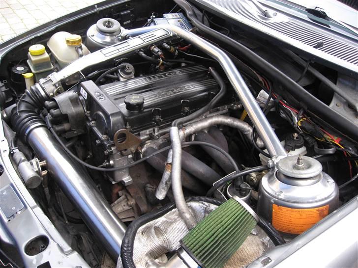 Ford Sierra 2,0 DOHC billede 6