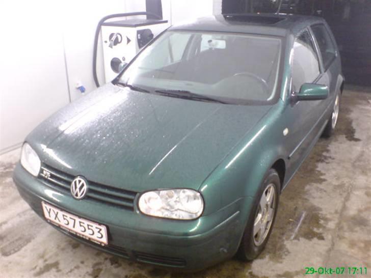 VW golf IV  VR5 billede 2