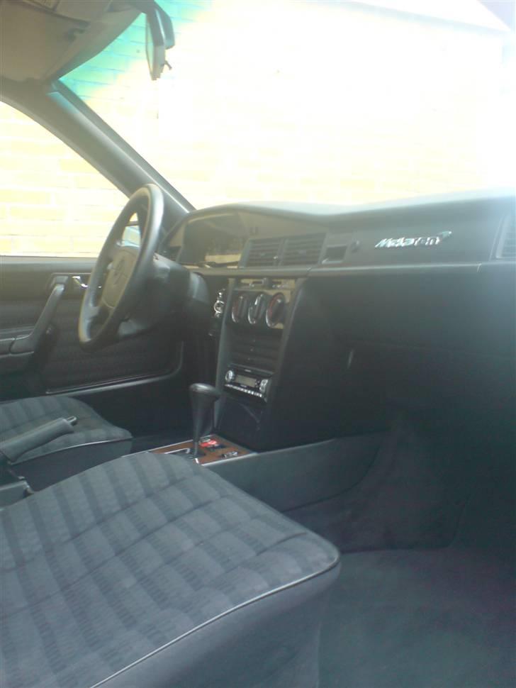 Mercedes Benz 190e (Solgt) billede 12
